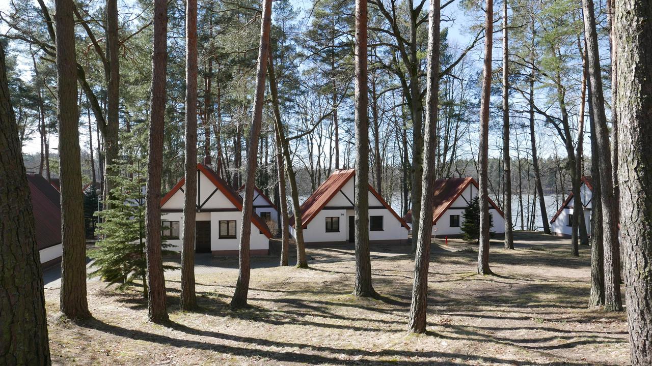 Отель Osrodek Szkoleniowo - Wypoczynkowy Guzianka Ручане-Нида Экстерьер фото