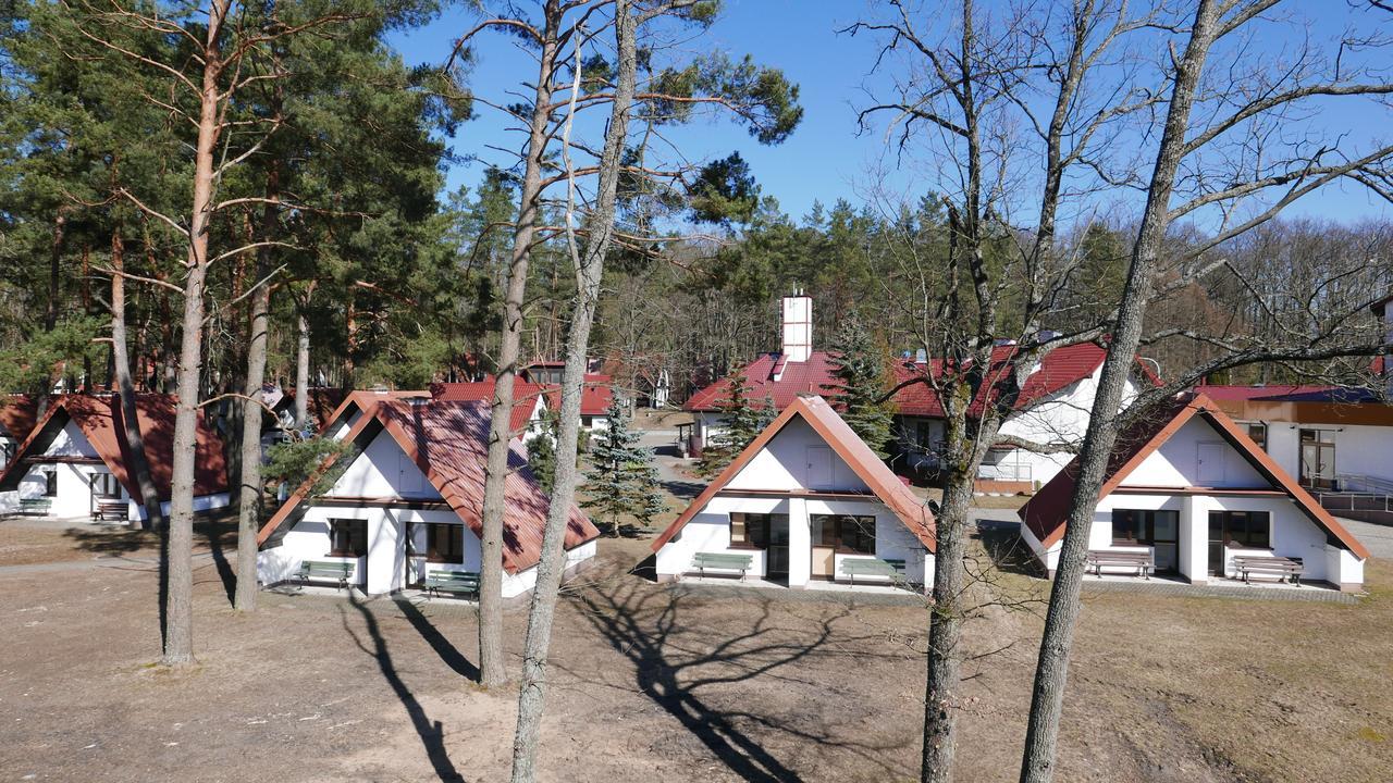 Отель Osrodek Szkoleniowo - Wypoczynkowy Guzianka Ручане-Нида Экстерьер фото